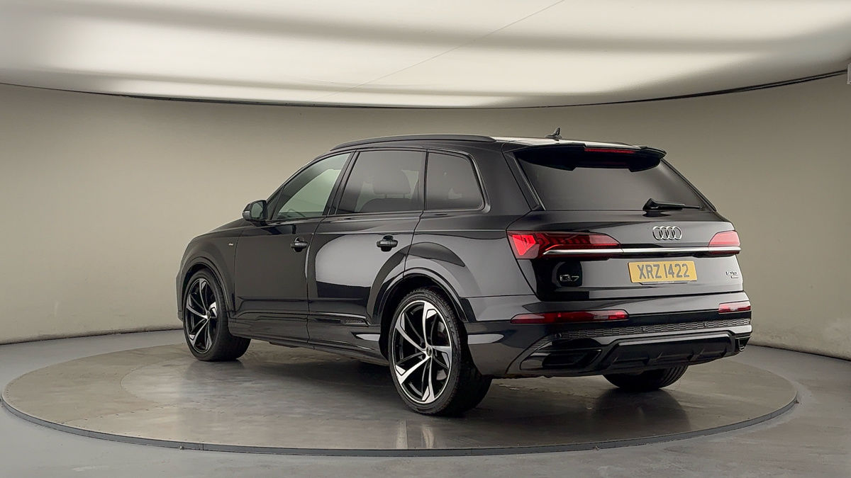 Used Audi Q7 2021 for sale - 76256970: Photo 2