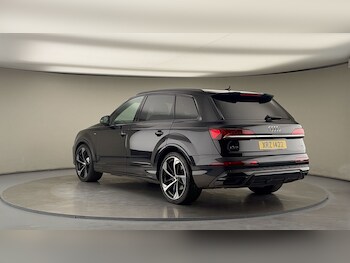 Used Audi Q7 2021 for sale - 76256970: Photo