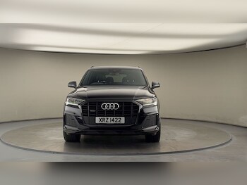Used Audi Q7 2021 for sale - 76256970: Photo