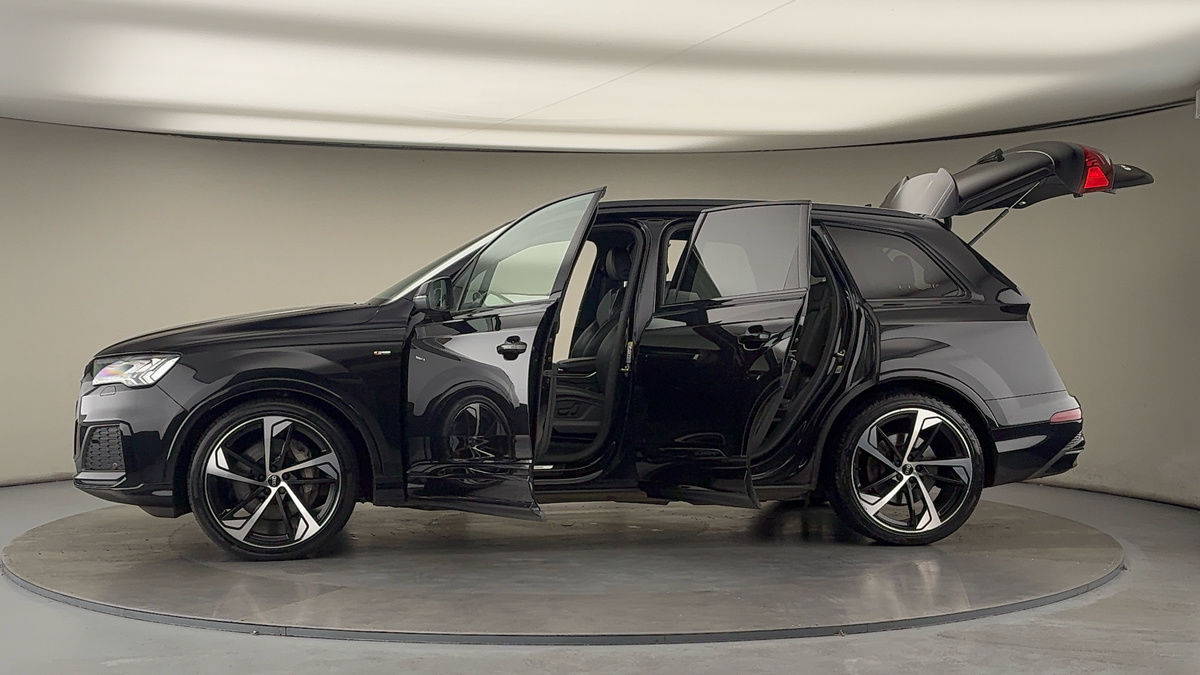 Used Audi Q7 2021 for sale - 76256970: Photo 48