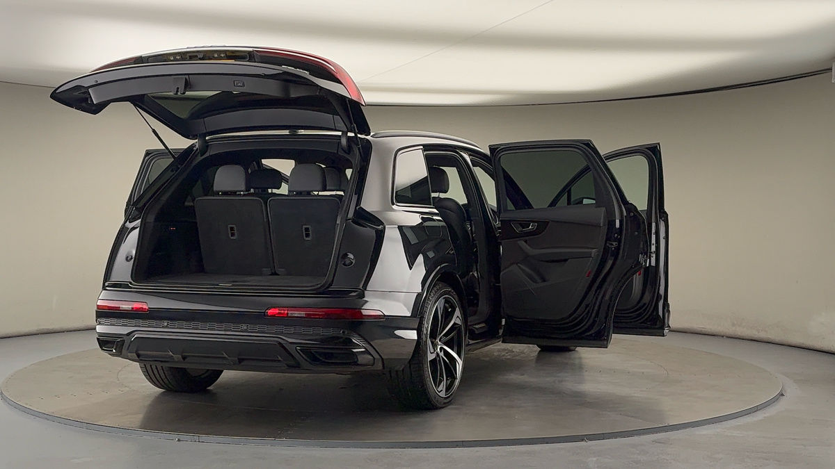 Used Audi Q7 2021 for sale - 76256970: Photo 60