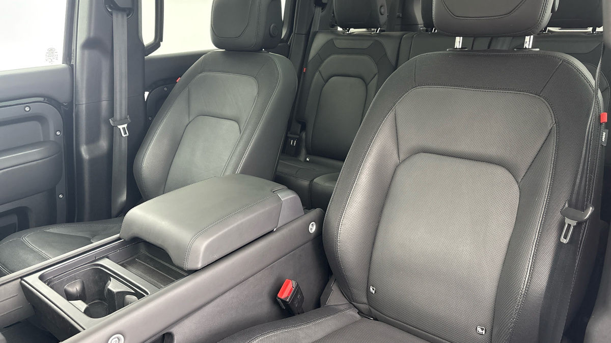 Used Land Rover Defender 110 2023 for sale - 76396734: Photo 19