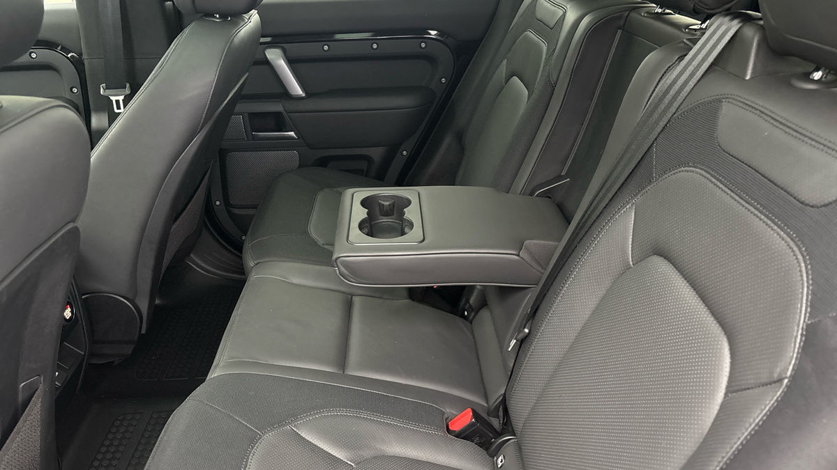 Used Land Rover Defender 110 2023 for sale - 76396734: Photo 21