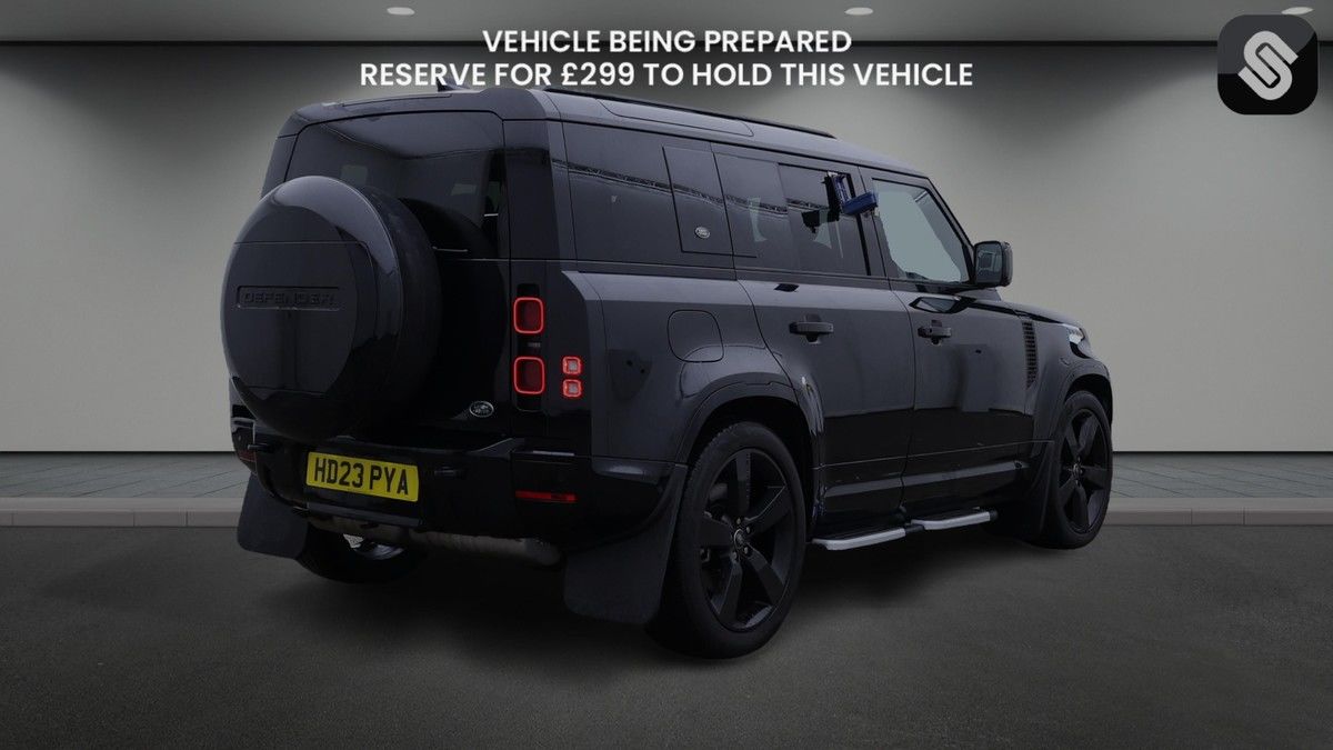 Used Land Rover Defender 110 2023 for sale - 76396734: Photo 6