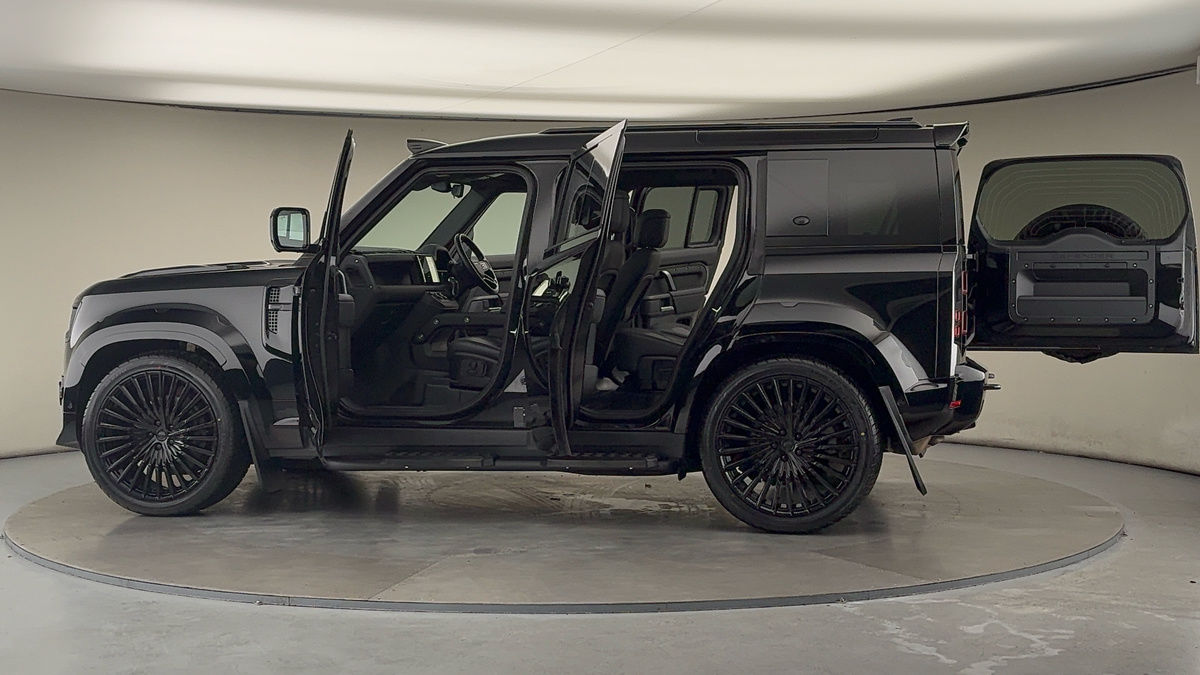 Used Land Rover Defender 110 2023 for sale - 76396734: Photo 63