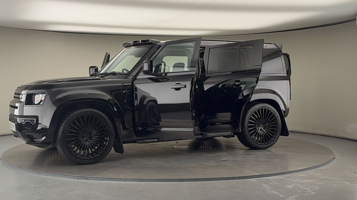 Used Land Rover Defender 110 2023 for sale - 76396734: Photo 65