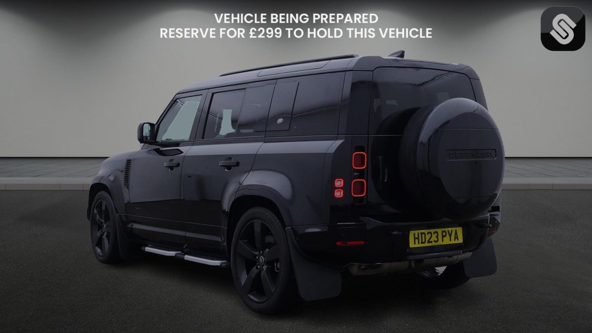 Used Land Rover Defender 110 2023 for sale - 76396734: Photo 8