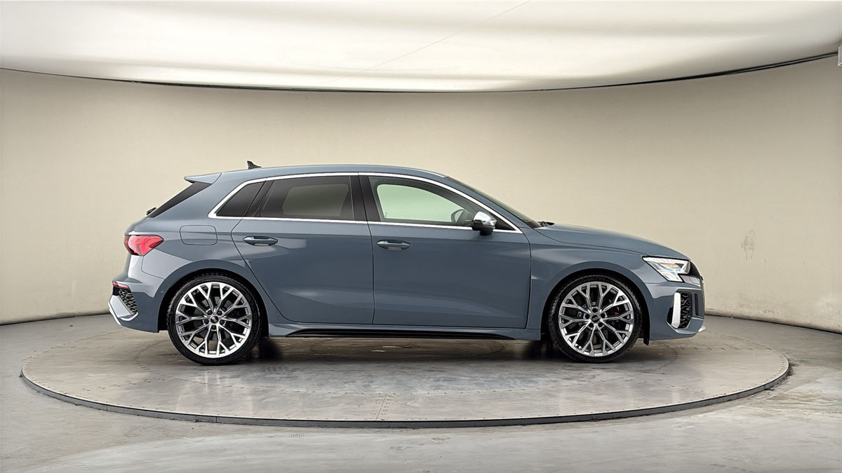 Used Audi RS3 2023 for sale - 78045300: Photo 16