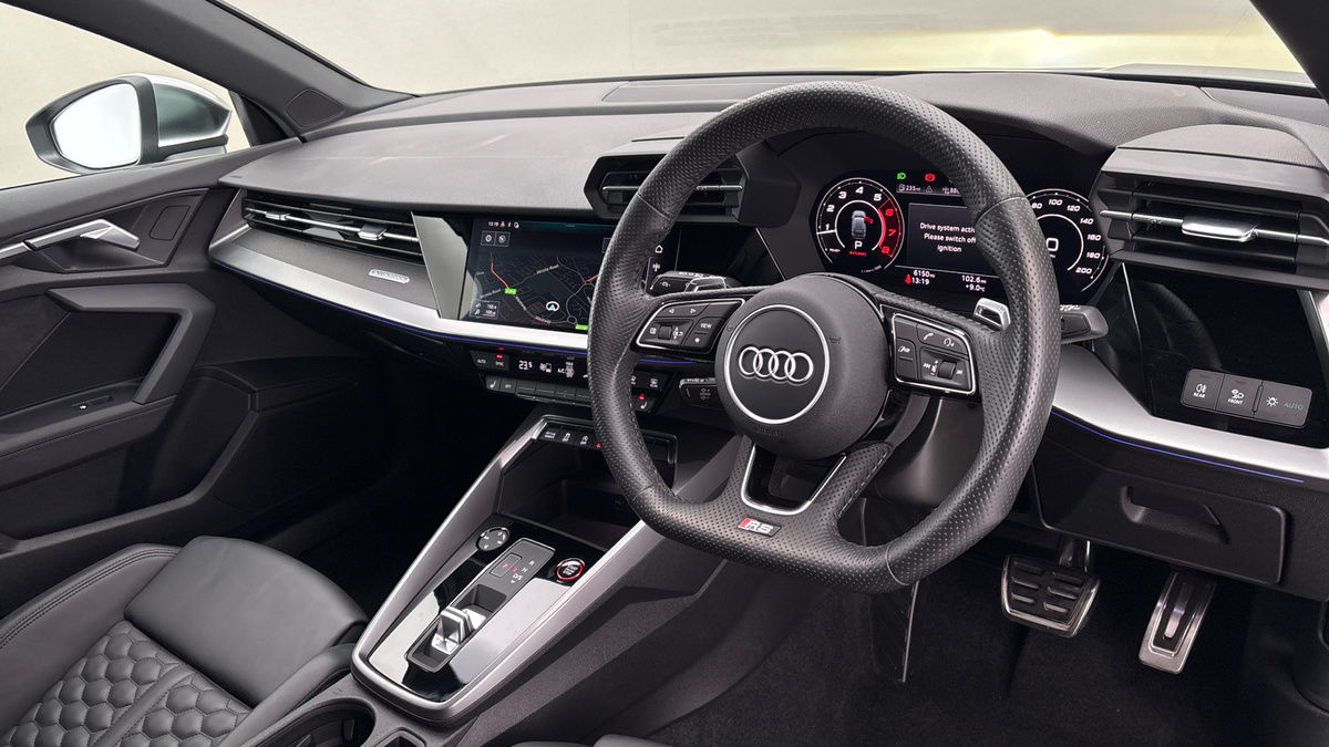 Used Audi RS3 2023 for sale - 78045300: Photo 5