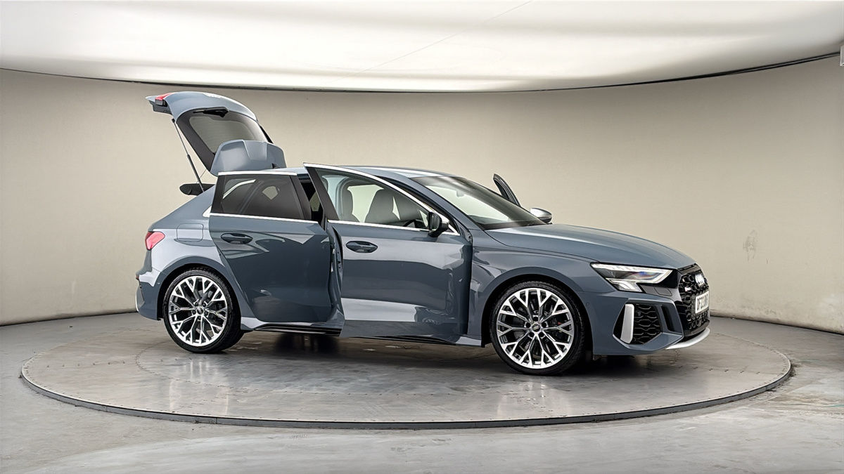 Used Audi RS3 2023 for sale - 78045300: Photo 57