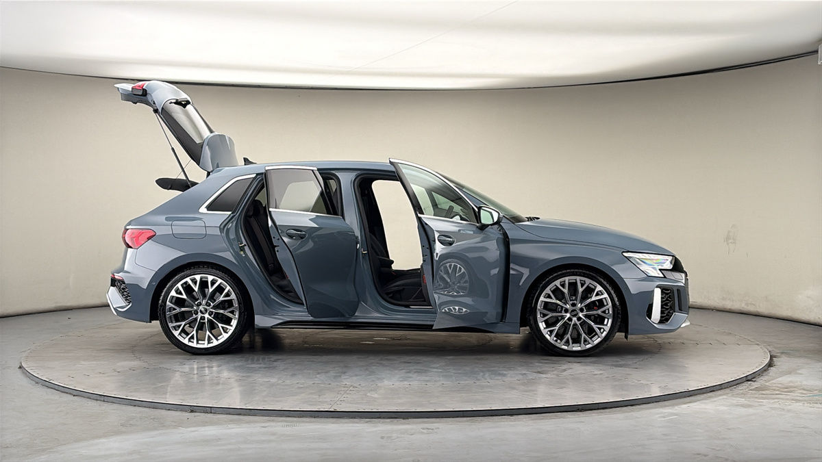 Used Audi RS3 2023 for sale - 78045300: Photo 58