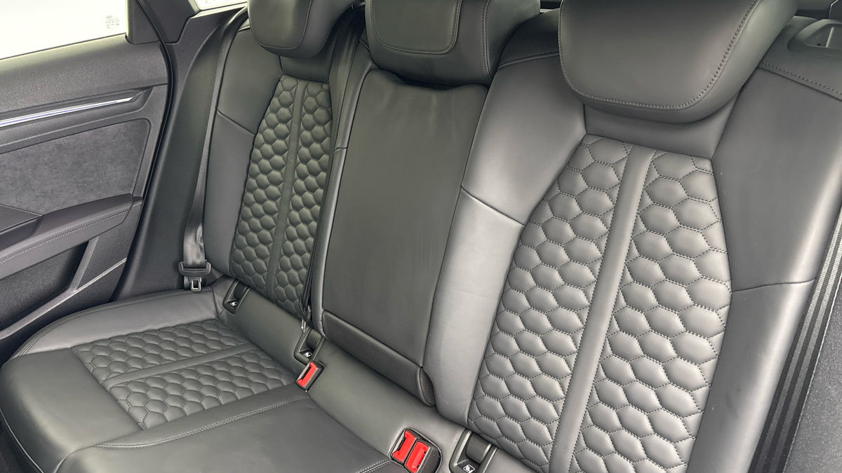 Used Audi RS3 2023 for sale - 78045300: Photo 8