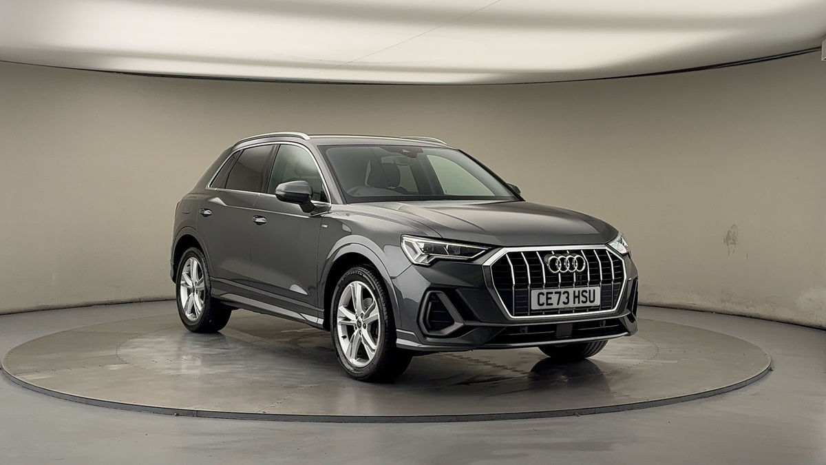 Used Audi Q3 2023 for sale - 76536439: Photo 1