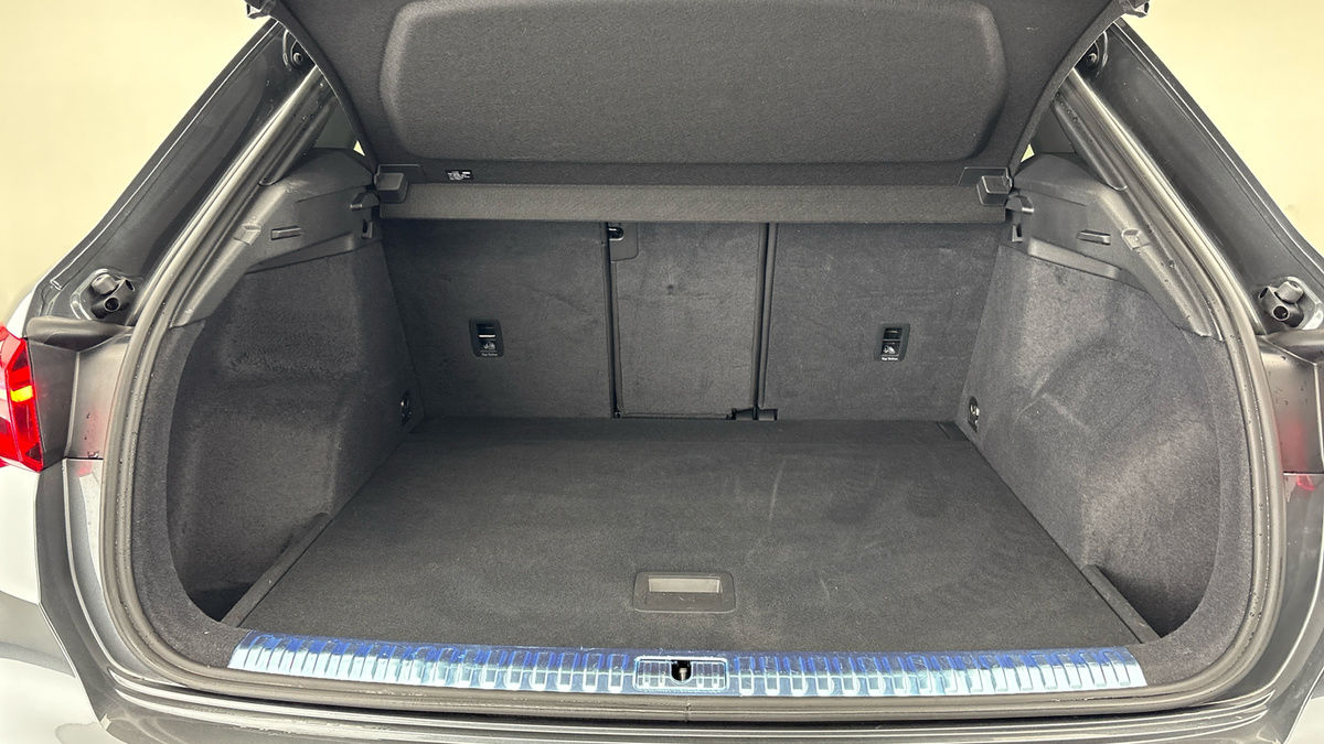 Used Audi Q3 2023 for sale - 76536439: Photo 11