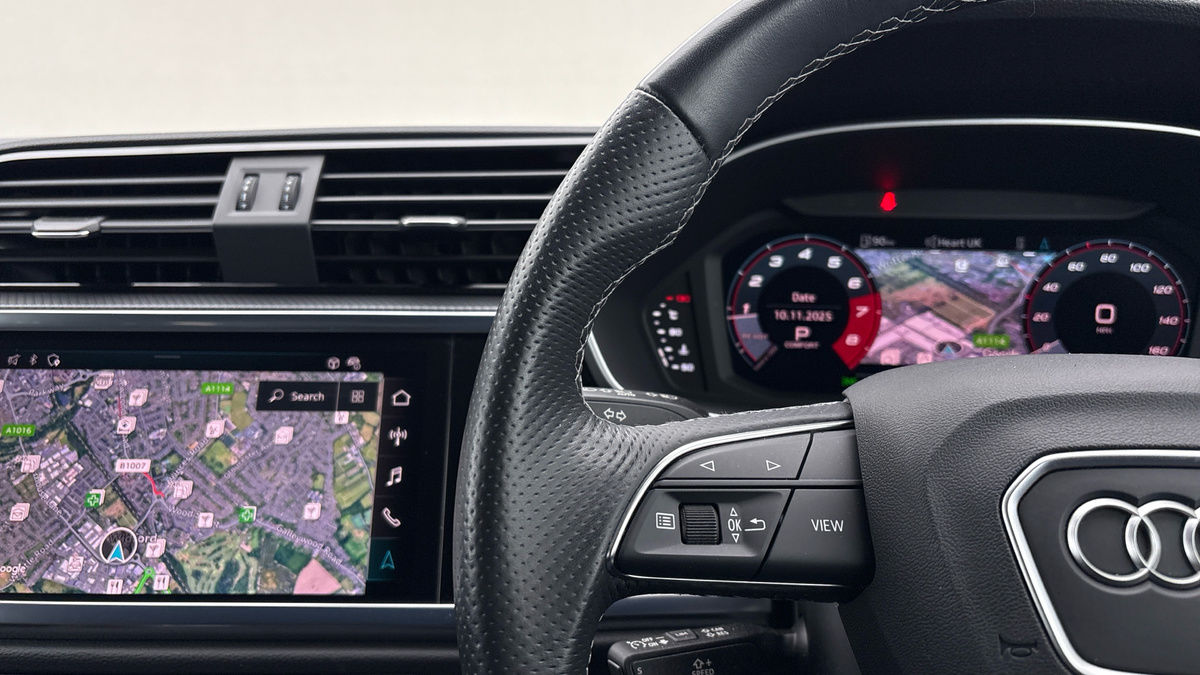 Used Audi Q3 2023 for sale - 76536439: Photo 13