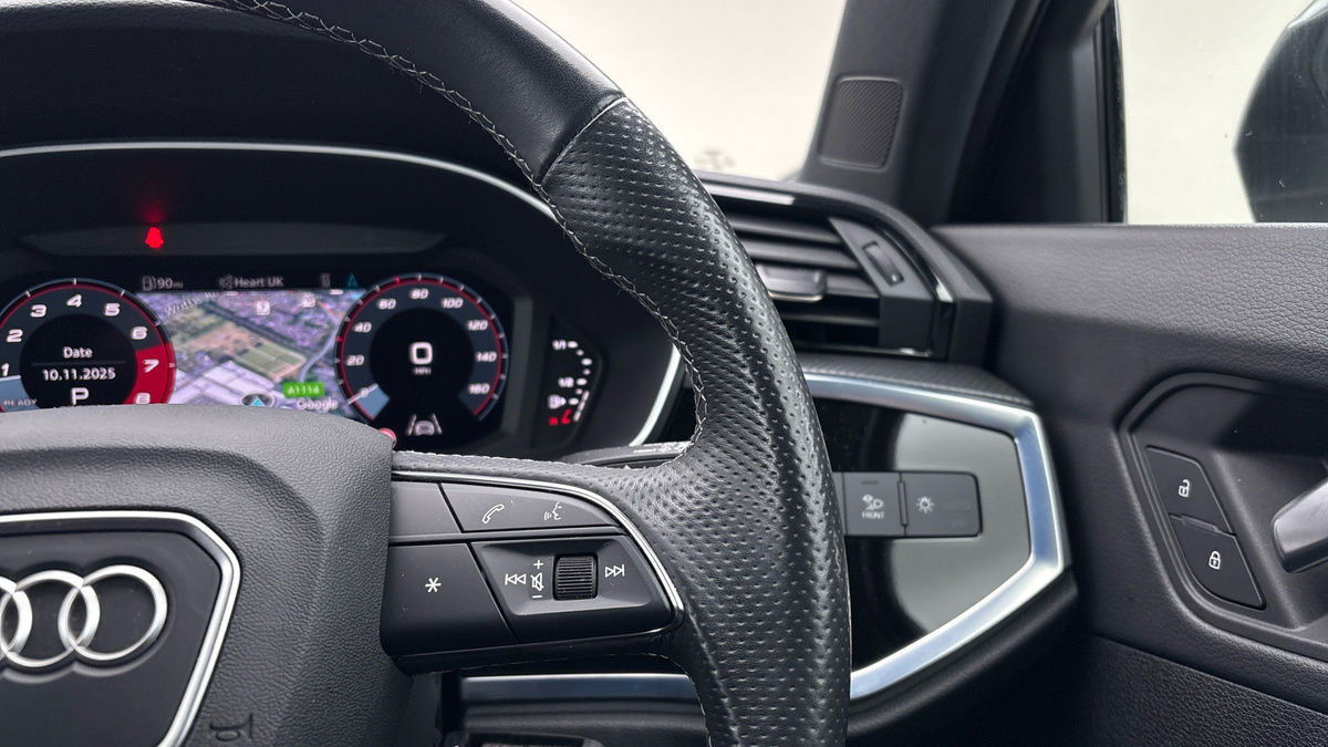 Used Audi Q3 2023 for sale - 76536439: Photo 14