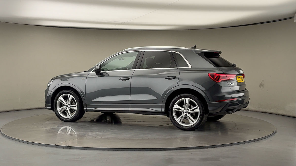 Used Audi Q3 2023 for sale - 76536439: Photo 26