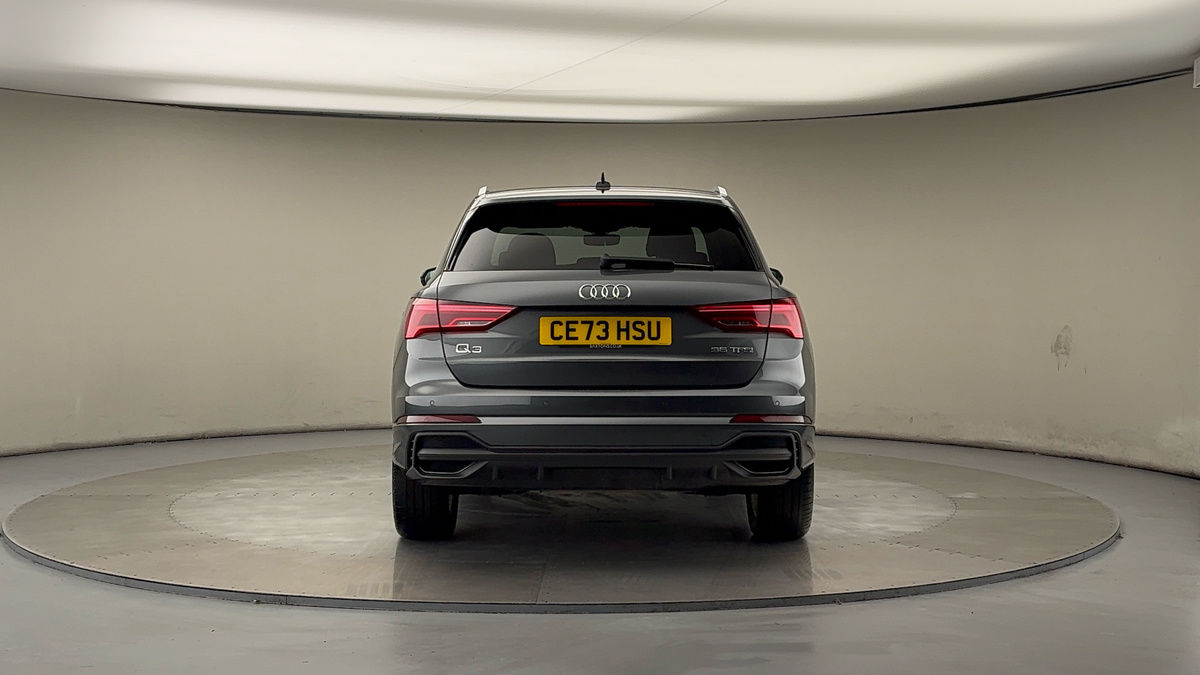 Used Audi Q3 2023 for sale - 76536439: Photo 4