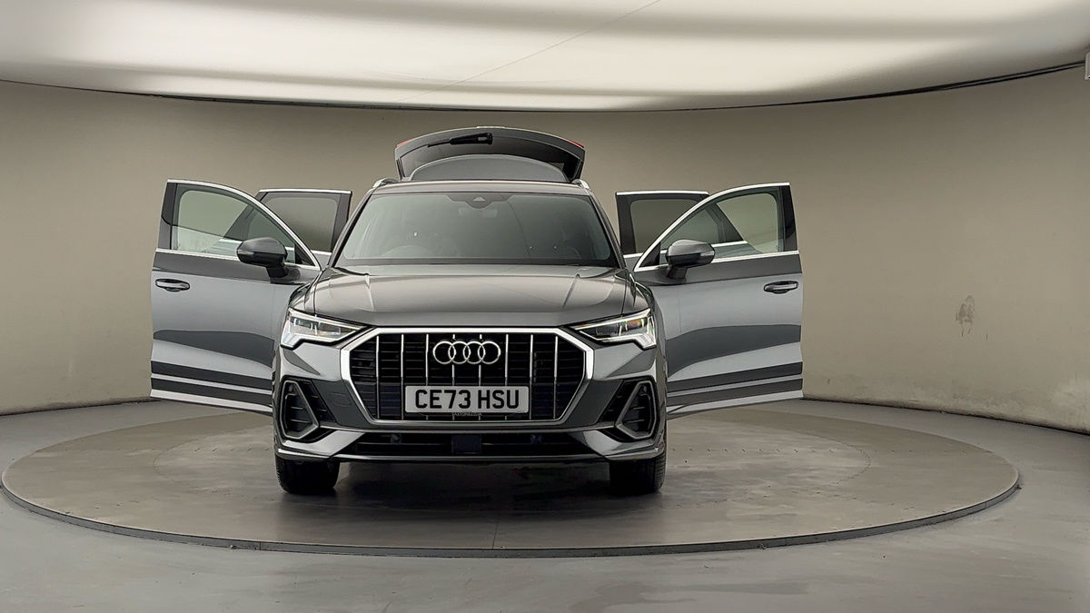 Used Audi Q3 2023 for sale - 76536439: Photo 51