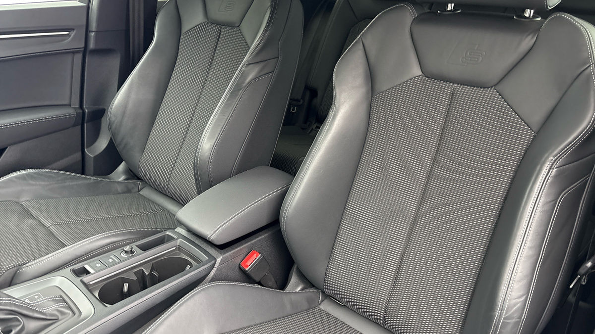 Used Audi Q3 2023 for sale - 76536439: Photo 7