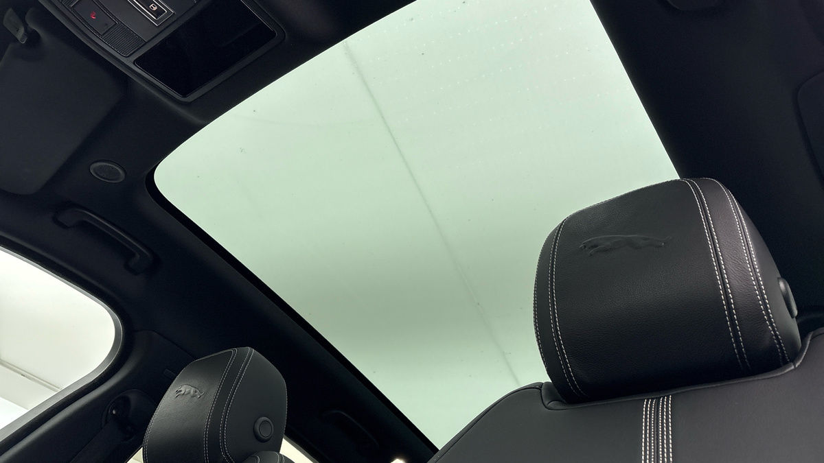 Used Jaguar F-Pace 2024 for sale - 77056533: Photo 6