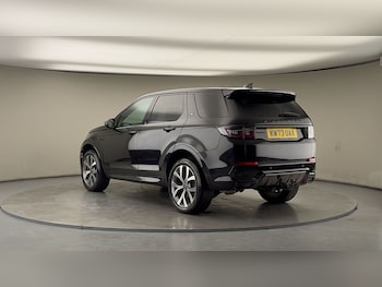 Used Land Rover Discovery Sport 2023 for sale - 77342461: Photo