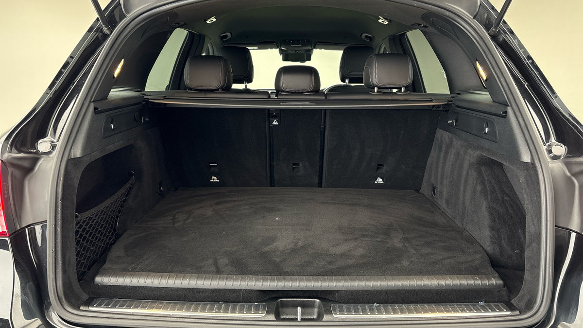 Used Mercedes-Benz GLC 2020 for sale - 76821418: Photo 11