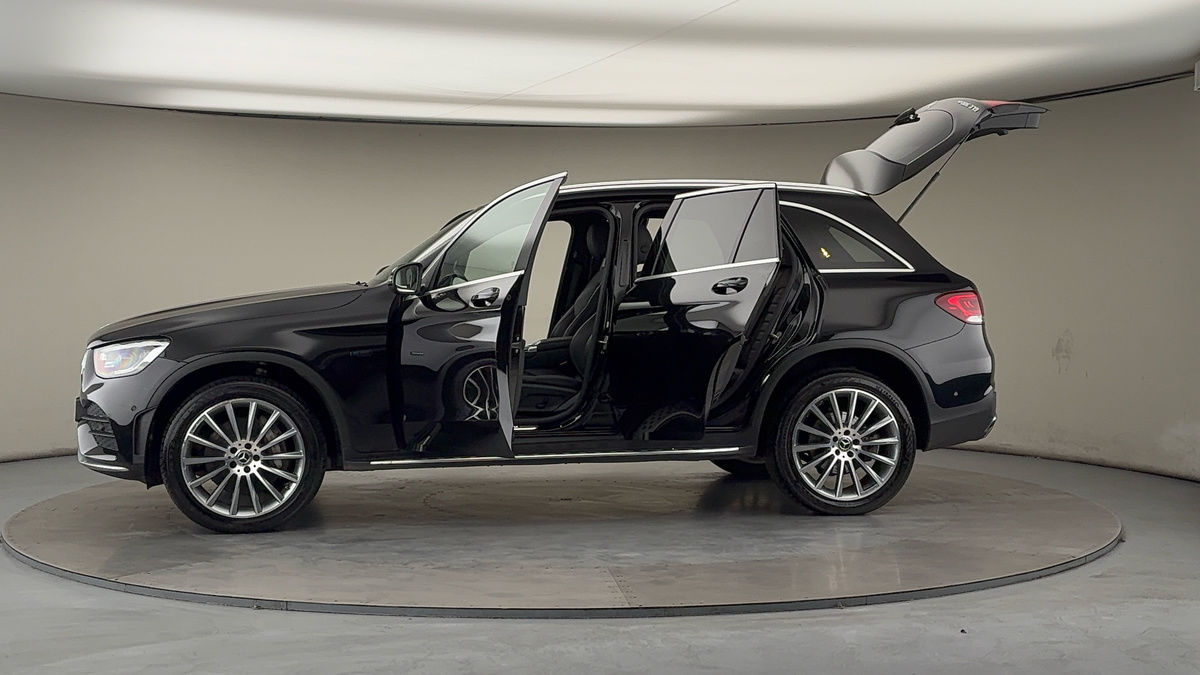 Used Mercedes-Benz GLC 2020 for sale - 76821418: Photo 47