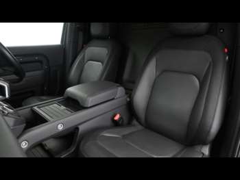 Used Land Rover Defender 90 2023 for sale - 74092843: Photo