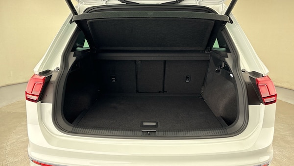 Used Volkswagen Tiguan 2023 for sale - 75962059: Photo 11