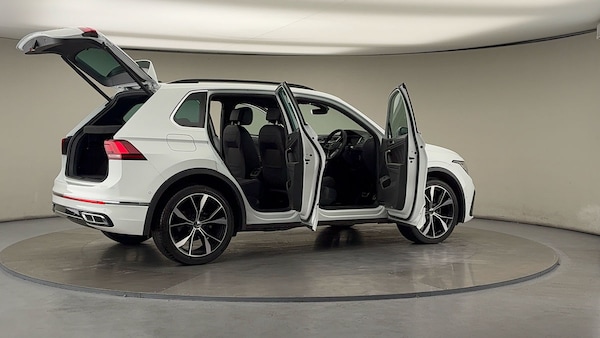 Used Volkswagen Tiguan 2023 for sale - 75962059: Photo 58