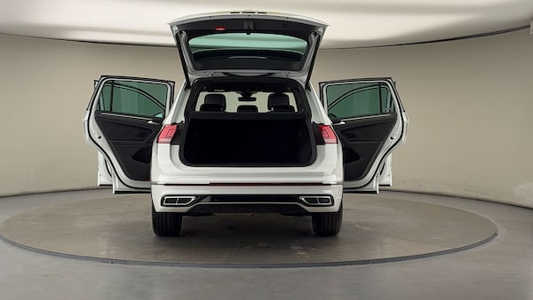 Used Volkswagen Tiguan 2023 for sale - 75962059: Photo 61