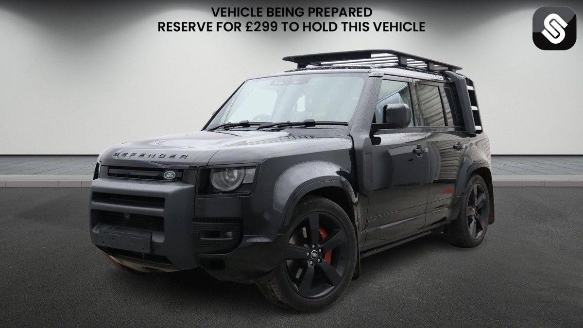 Used Land Rover Defender 2024 for sale - 78045302: Photo 2