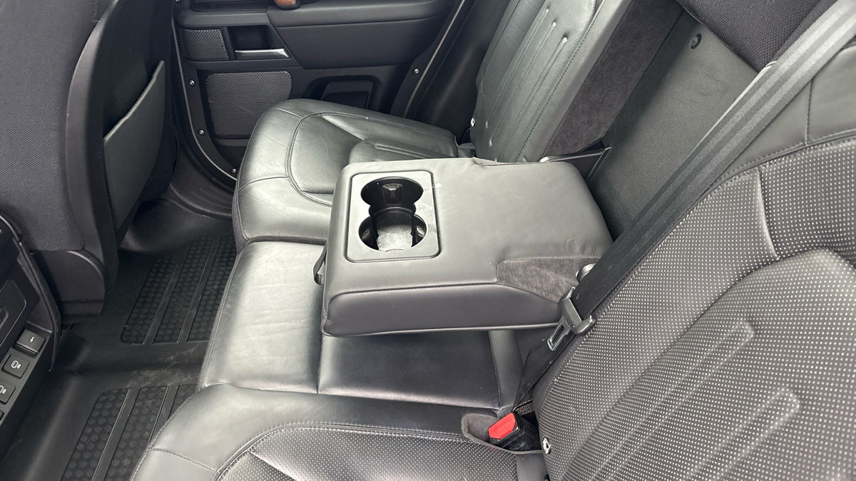 Used Land Rover Defender 2021 for sale - 77342434: Photo 18