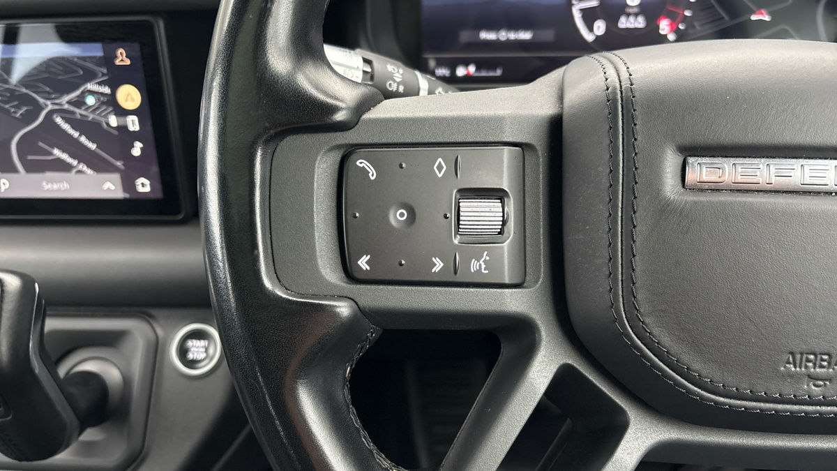 Used Land Rover Defender 2021 for sale - 77342434: Photo 25