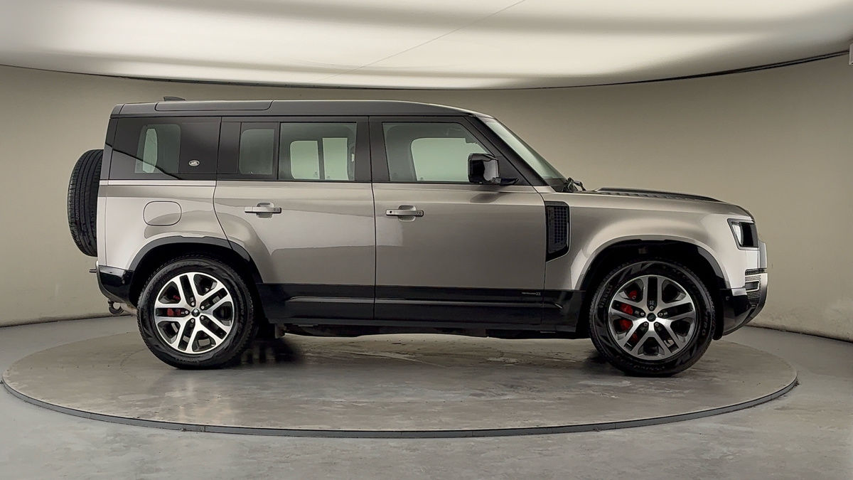 Used Land Rover Defender 2021 for sale - 77342434: Photo 73