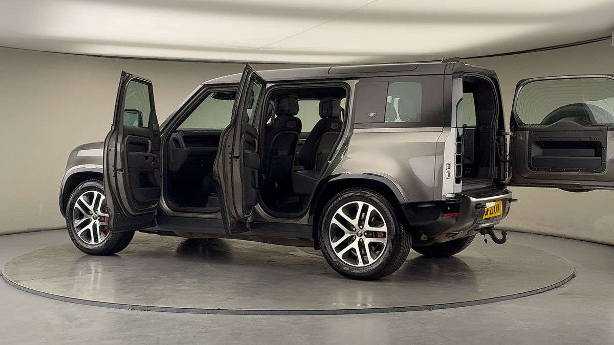 Used Land Rover Defender 2021 for sale - 77342434: Photo 91