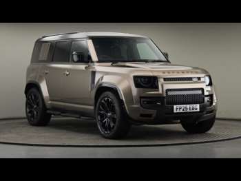 2025 - 4.4P V8 MHEV OCTA SUV 5dr Petrol Auto 4WD Euro 6 (s/s) (635 ps)