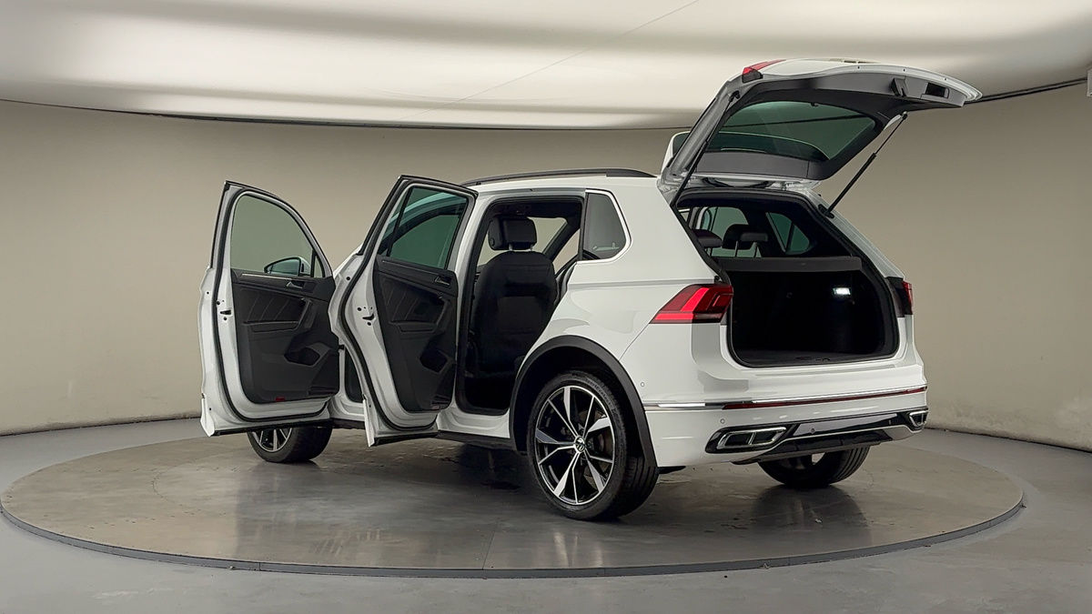 Used Volkswagen Tiguan 2022 for sale - 76256971: Photo 43