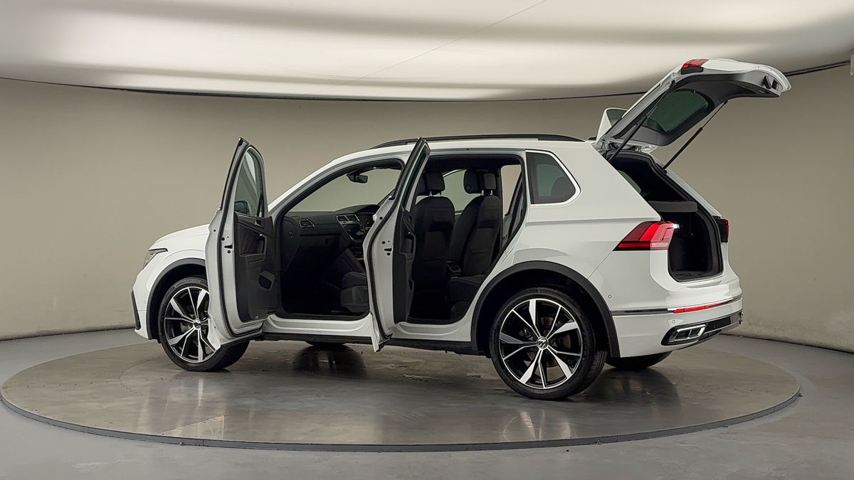 Used Volkswagen Tiguan 2022 for sale - 76256971: Photo 45