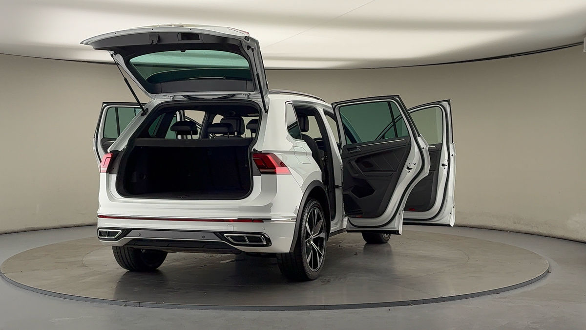 Used Volkswagen Tiguan 2022 for sale - 76256971: Photo 59