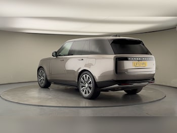 Used Land Rover Range Rover 2023 for sale - 76686931: Photo