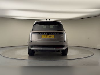 Used Land Rover Range Rover 2023 for sale - 76686931: Photo