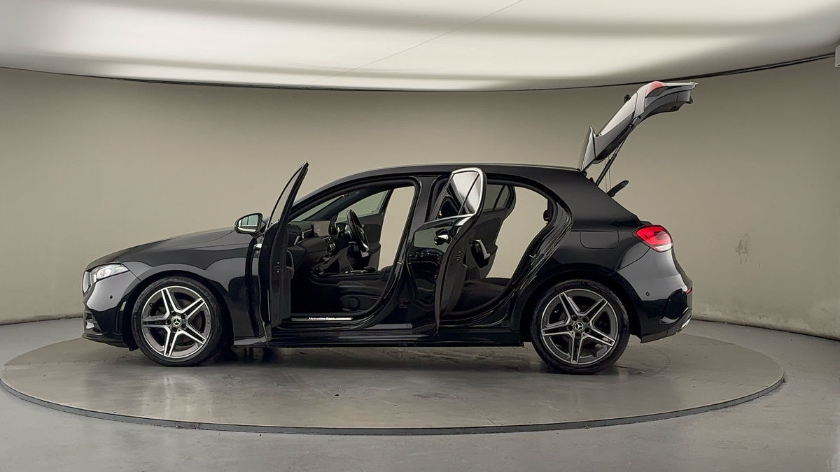 Used Mercedes-Benz A-Class 2021 for sale - 76725457: Photo 46