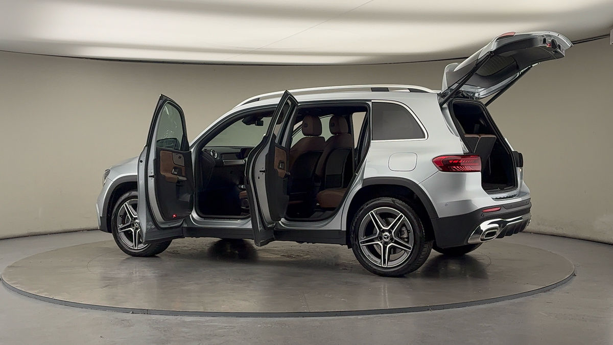 Used Mercedes-Benz GLB 2025 for sale - 76334554: Photo 49