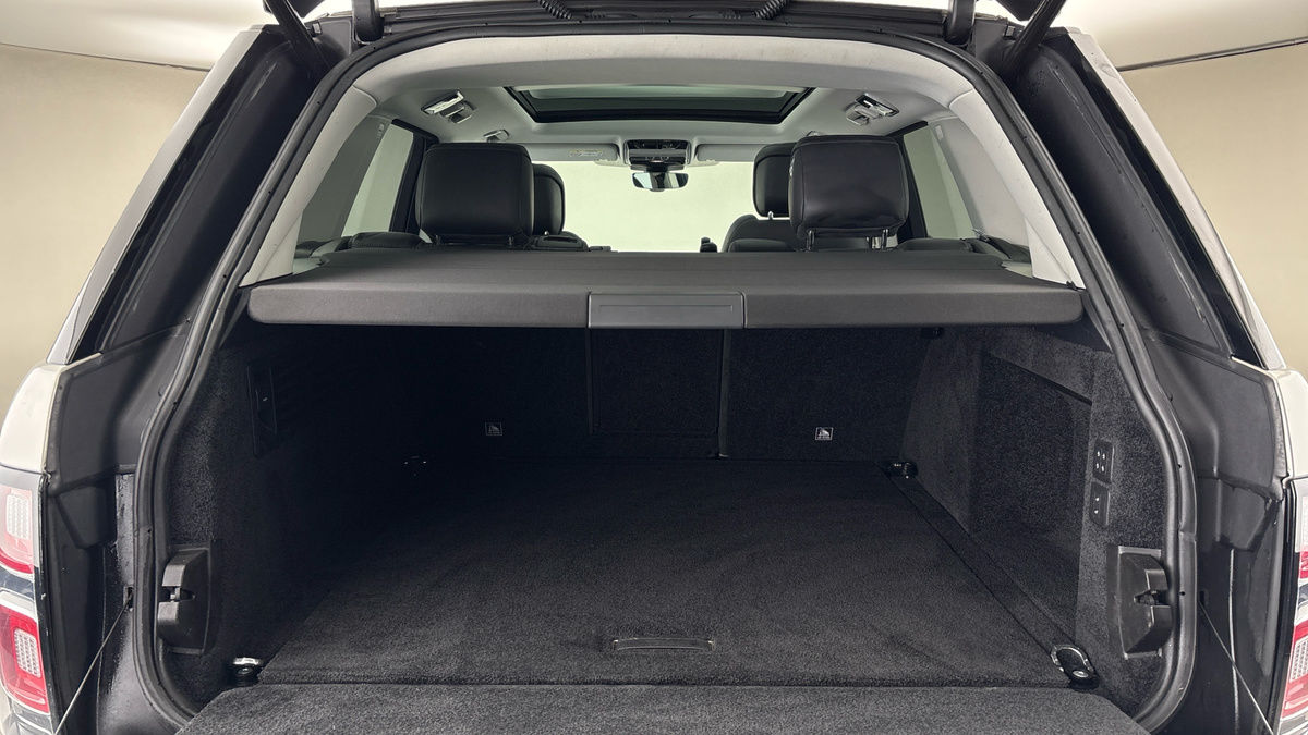 Used Land Rover Range Rover 2020 for sale - 76704696: Photo 11