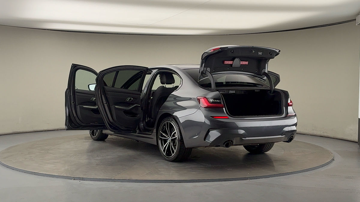 Used BMW 3 Series 2021 for sale - 75999258: Photo 23