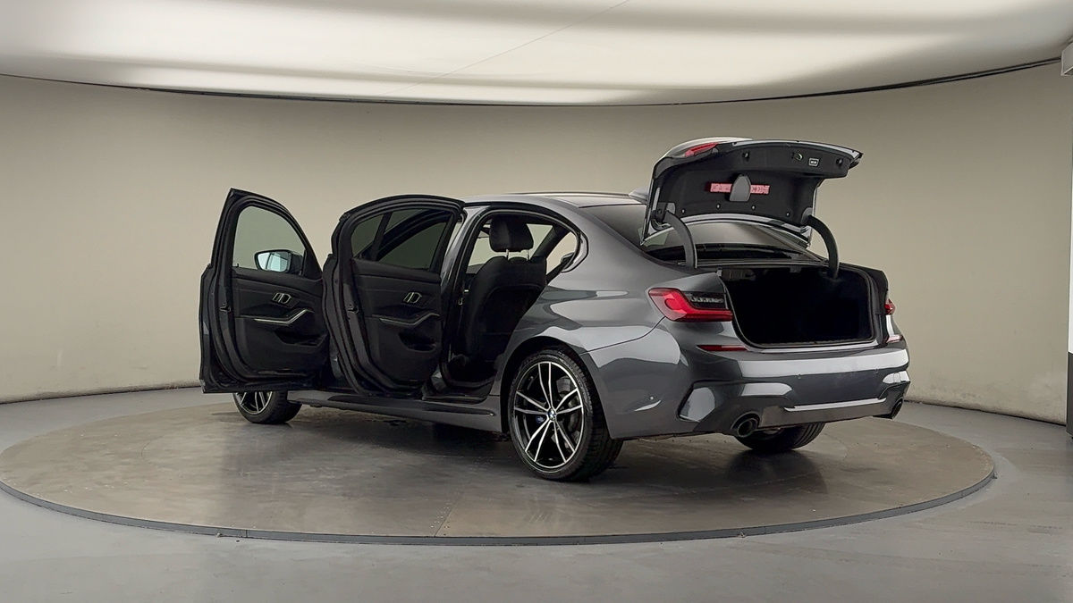 Used BMW 3 Series 2021 for sale - 75999258: Photo 43