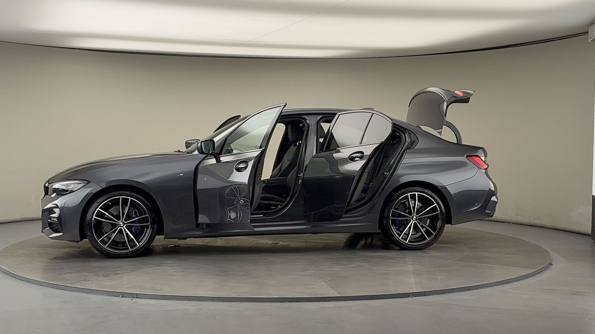 Used BMW 3 Series 2021 for sale - 75999258: Photo 47