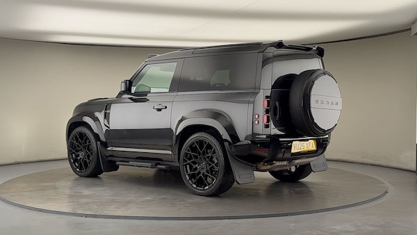 Used Land Rover Defender 90 2025 for sale - 76198003: Photo 30